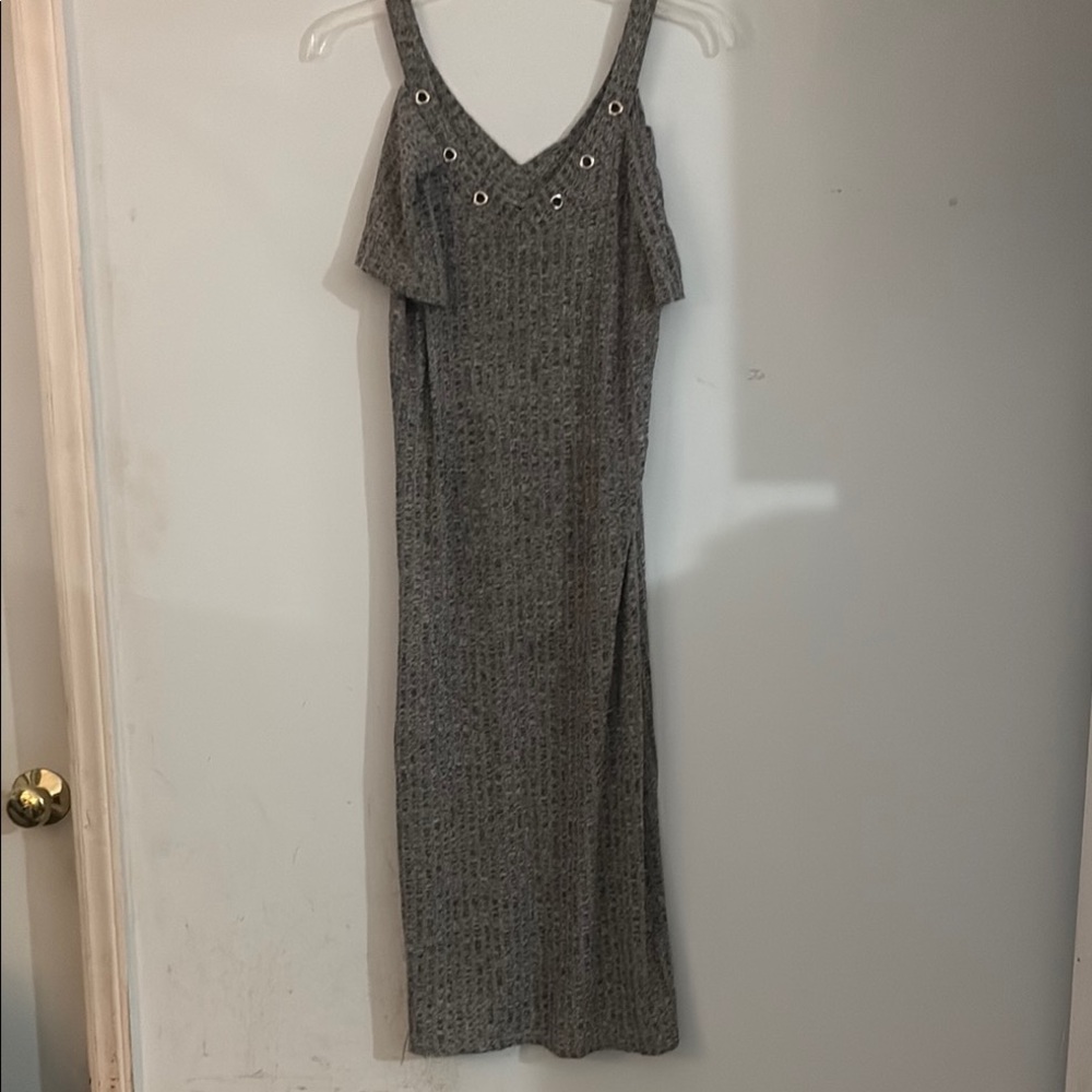 Elegant Gray Sleeveless Dress